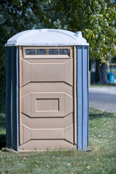 Best Luxury portable toilet rental  in Woodsfield, OH